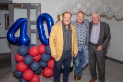 Old friends & long-serving staff celebrate at Central’s 40th birthday bash