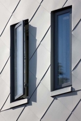 Aluminium windows (commercial)